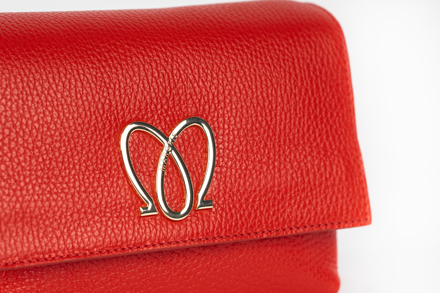 Daisy Red