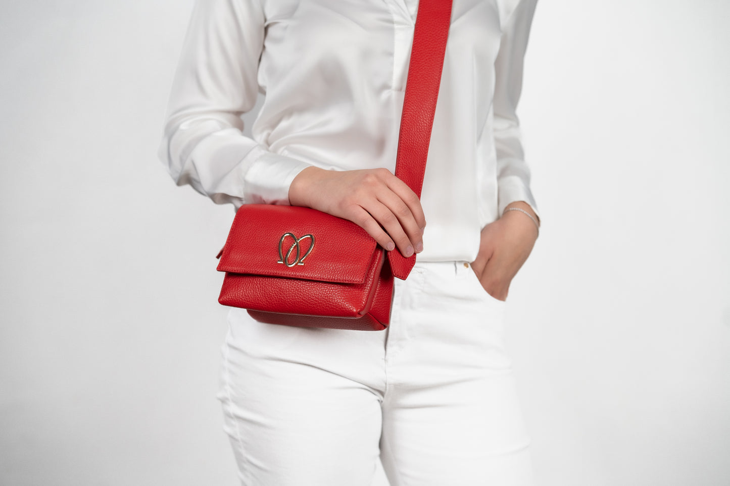 Daisy Red